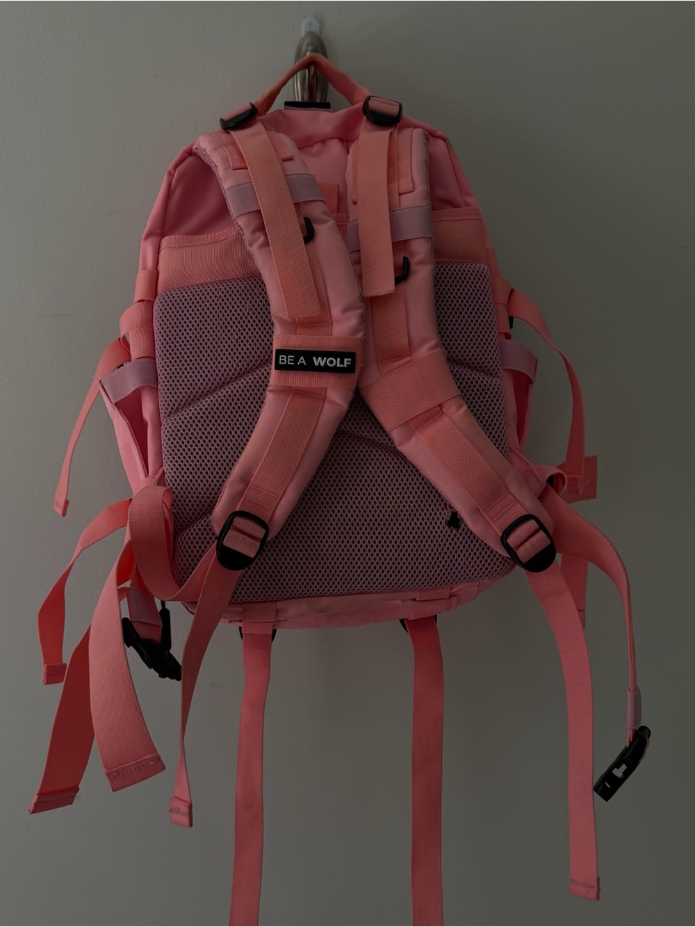 WOLFpak Gym Backpack in Pink - Multiple Pockets 35L - Picture 4 of 5